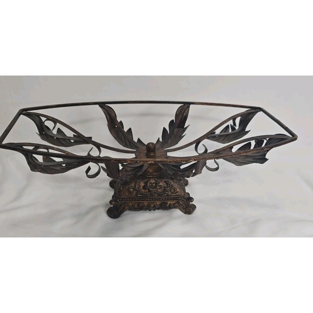 French Style Jardinieres Centerpiece Rotating Top Leaf Design Antique